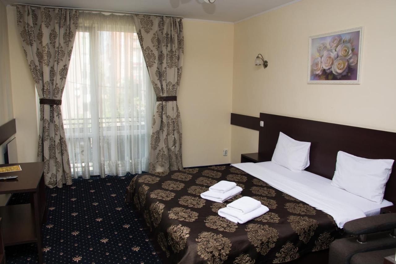Faraon Hotel ايفانو - فرانكيفسك المظهر الخارجي الصورة